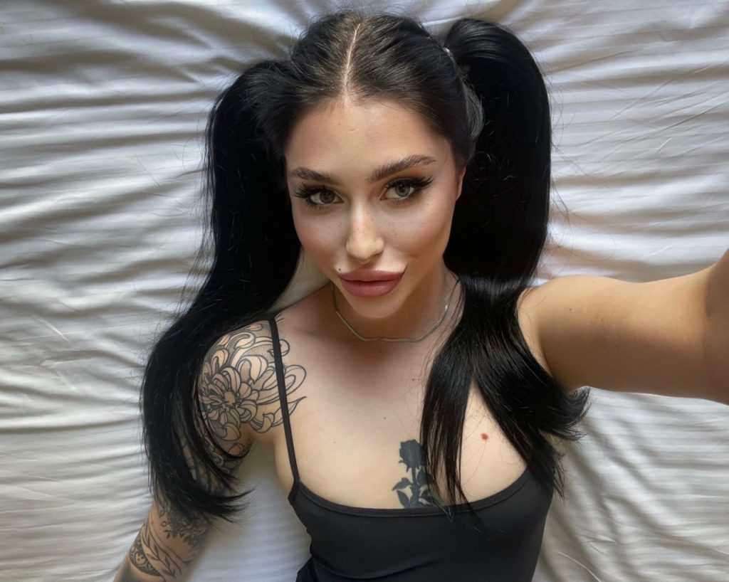 Эскортница Юлия в Москве