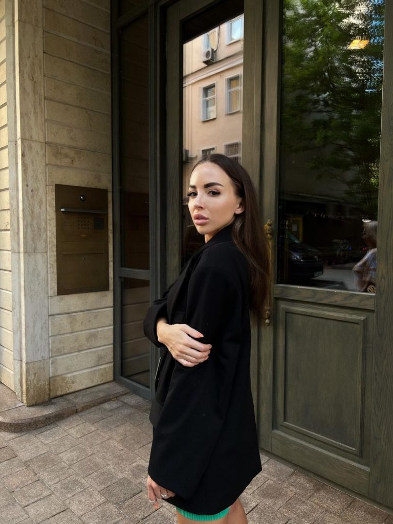 Эскортница Анет в Москве