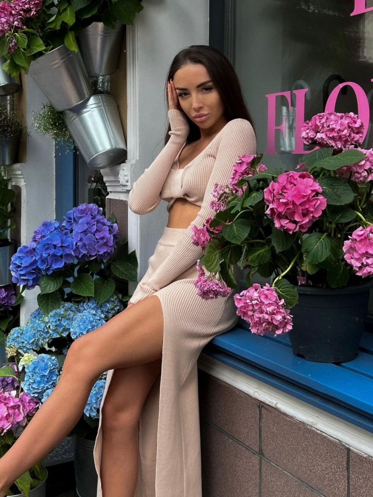 Эскорт модель Анет