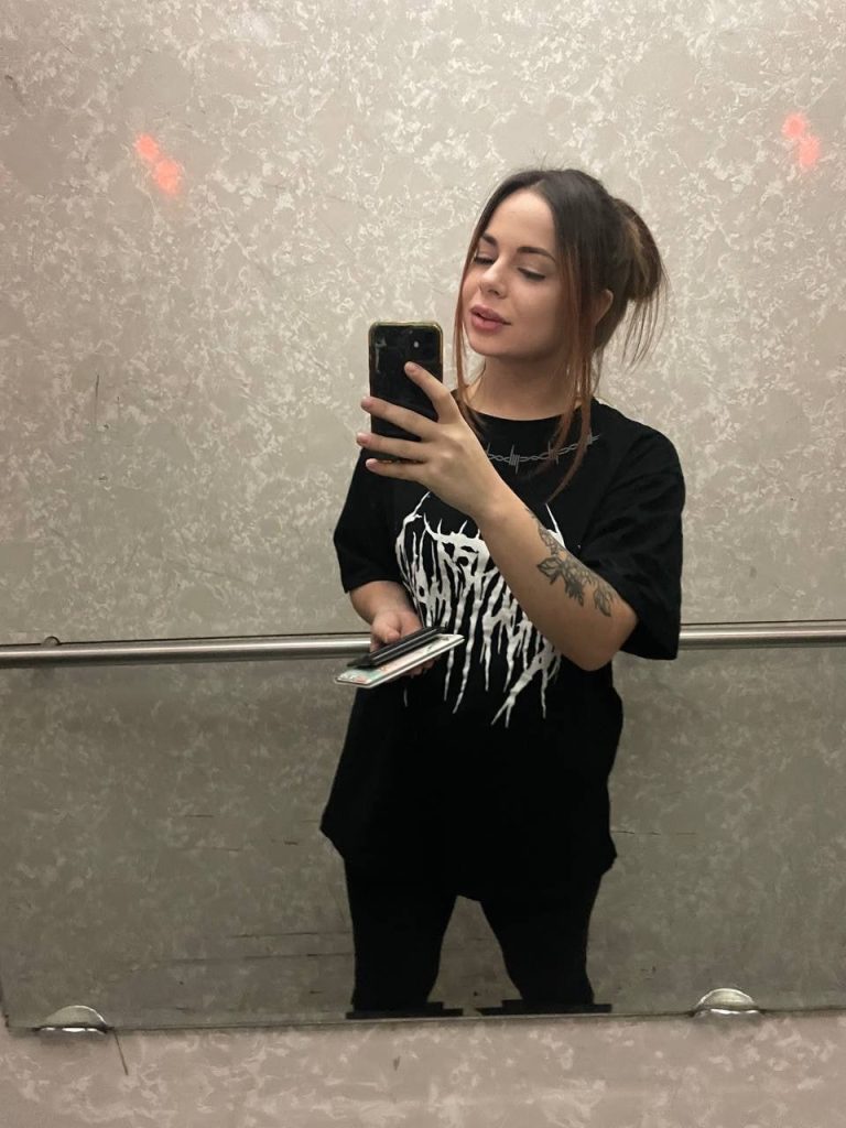 Эскорт модель Элла