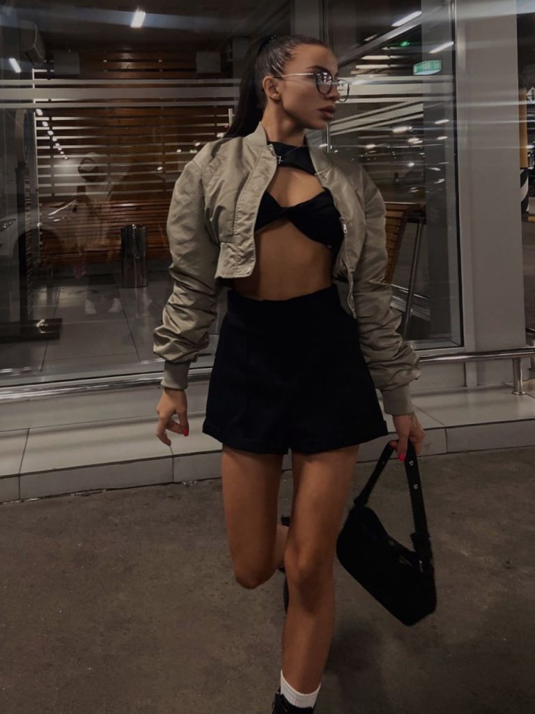 Эскорт модель Мира