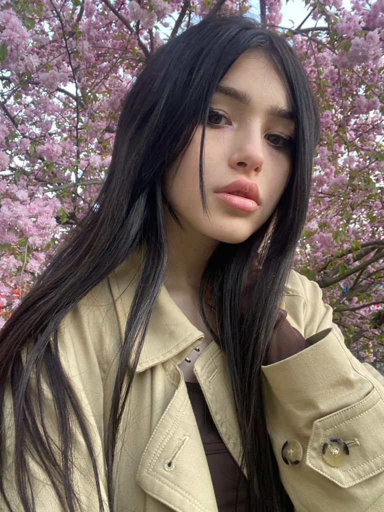 Эскортница Диша в Москве