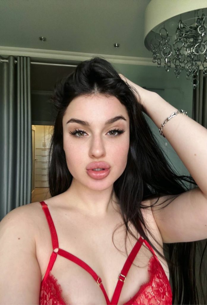 Элитная модель Карина в Москве