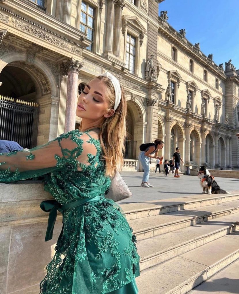 Эскорт модель Шарлотта