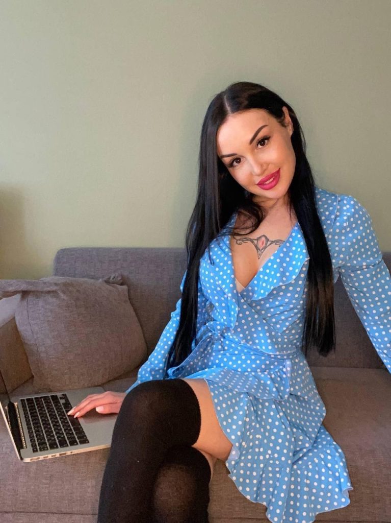 Эскорт модель Женя в Москве