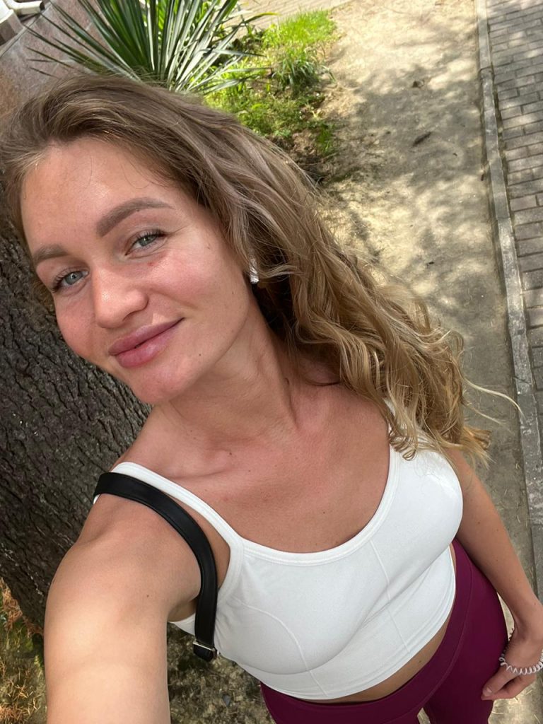 Премиум модель Анели в Москве