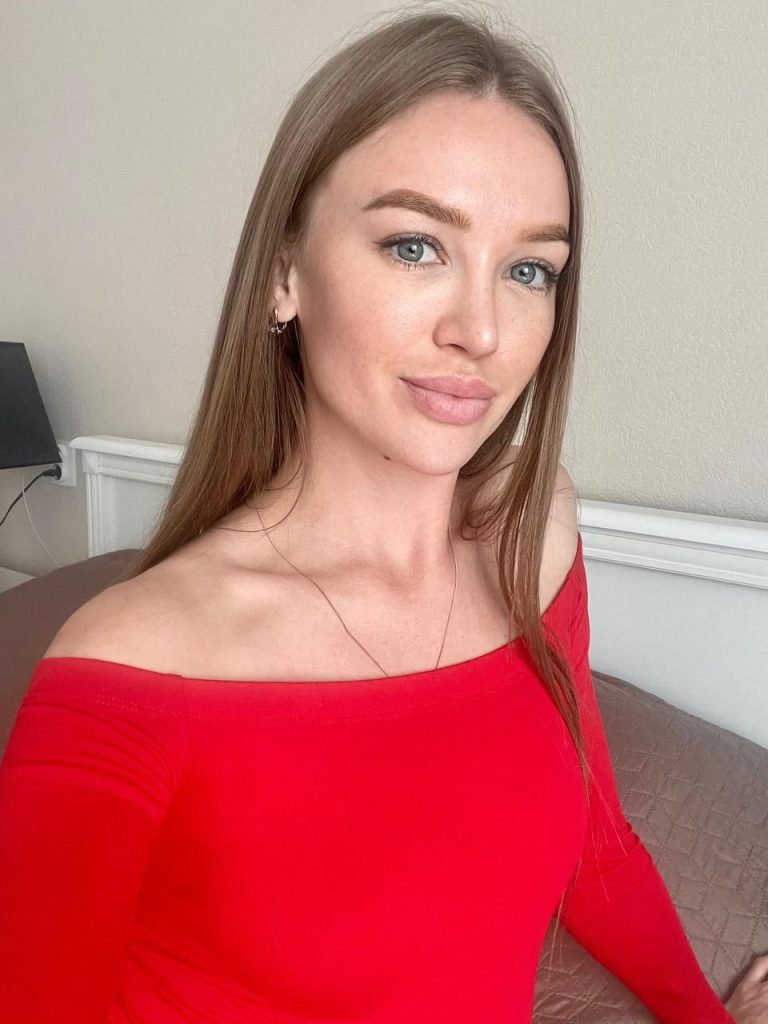 Эскортница Ксюша в Москве