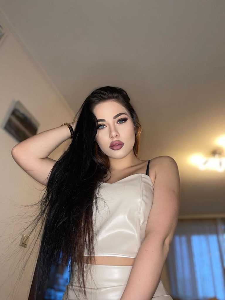 Эскорт модель Амелия в Москве